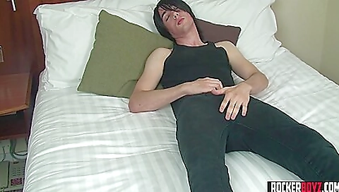 Hotiee slutty fuck for cash
