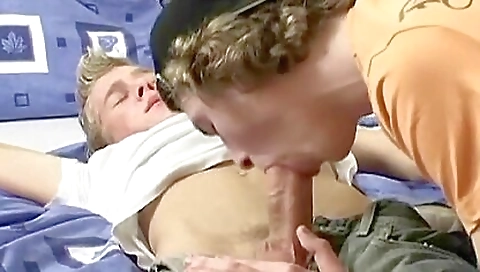 She's a littley hurts, exploit in booty video
